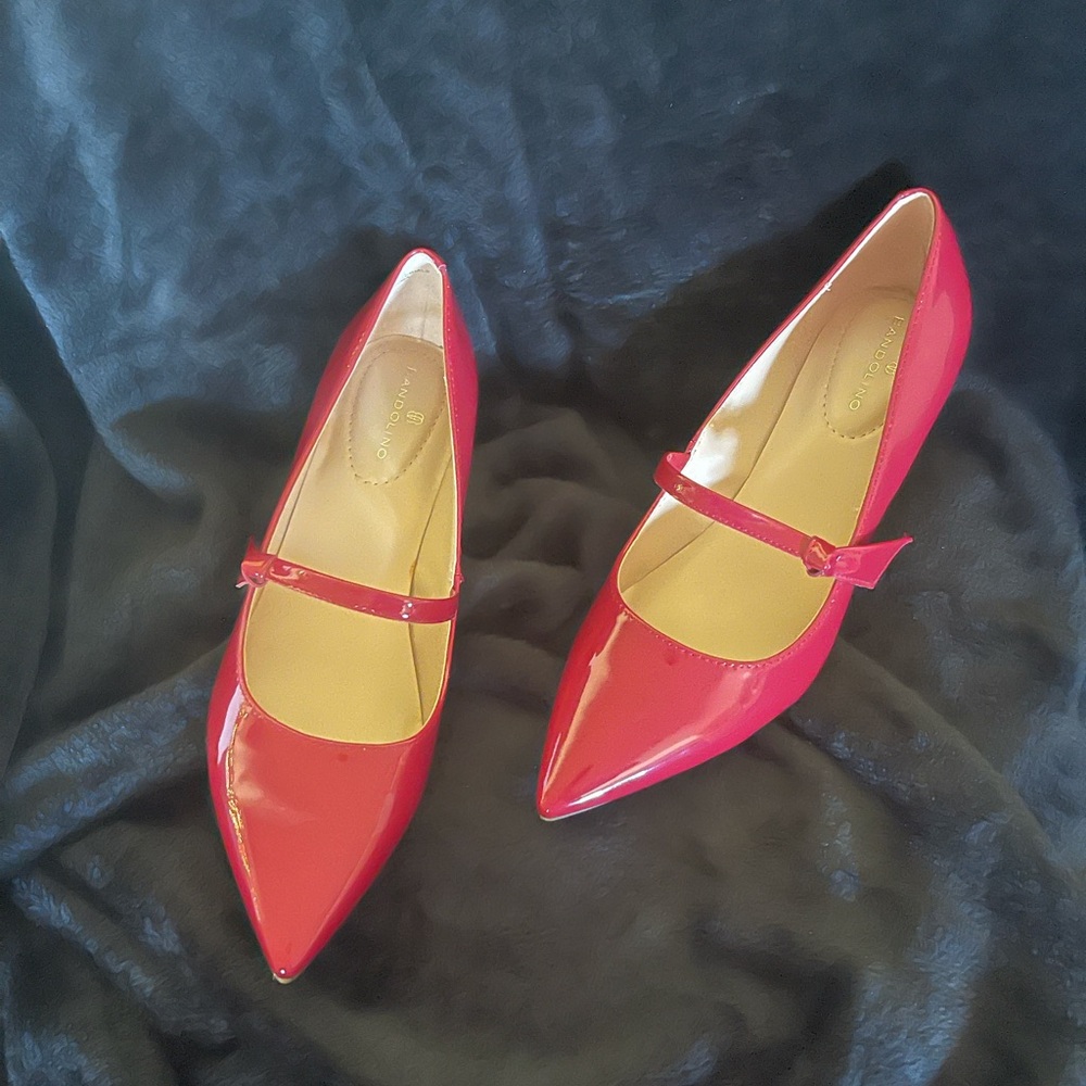Bandolino Red Patent Leather Heels